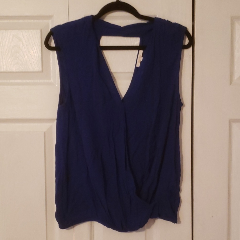 Blue top